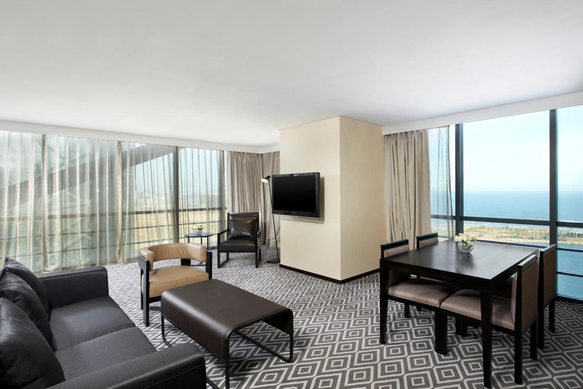 Four Points By Sheraton Qingdao, West Coast Exterior foto